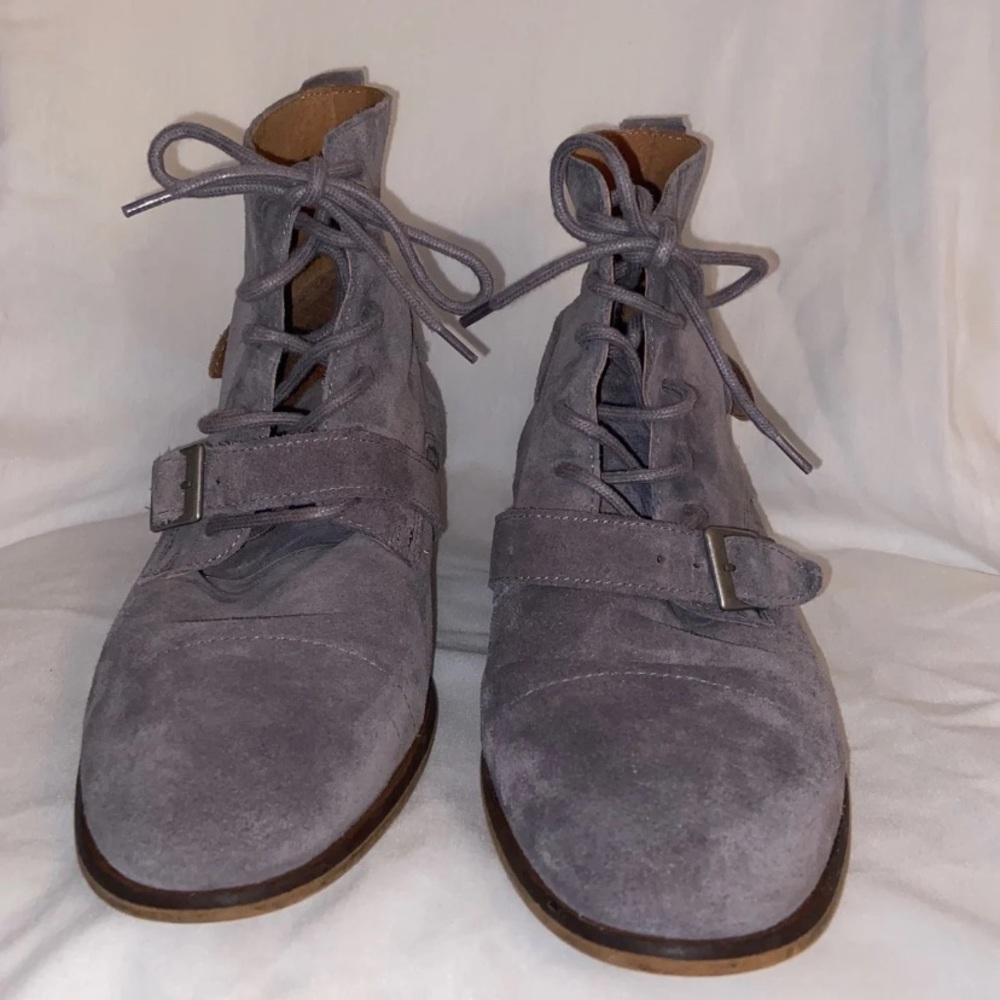 Steve Madden Boots